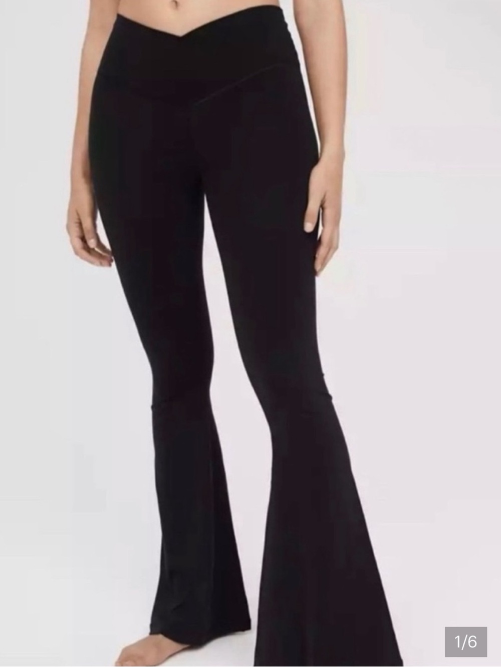 OFFLINE by Aerie Crossover Flare Leggings Size Small Black